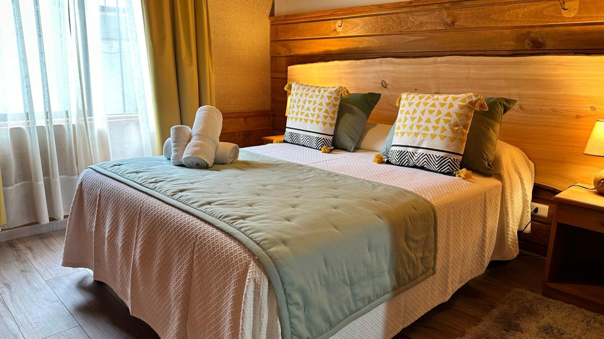 Hotel El Coihue ปูกอน ภายนอก รูปภาพ
